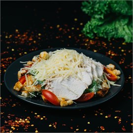 САЛАТ ЦЕЗАРЬ С КУРИЦЕЙ 10092